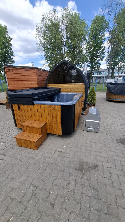 Hot Tub Cube Grand